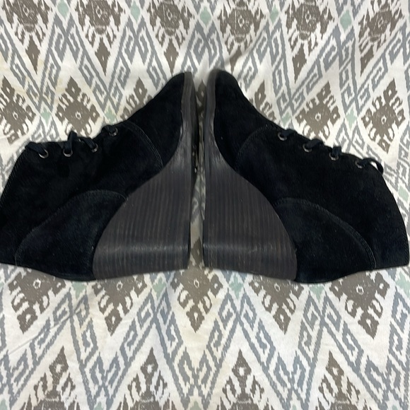 Lucky brand black boots - Picture 5 of 6